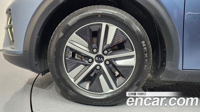 Kia Niro Новый 1.6 HEV Prestige - фото 3