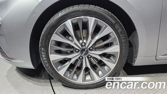Kia K8 2.5 Gasoline 2WD Signature - фото 4