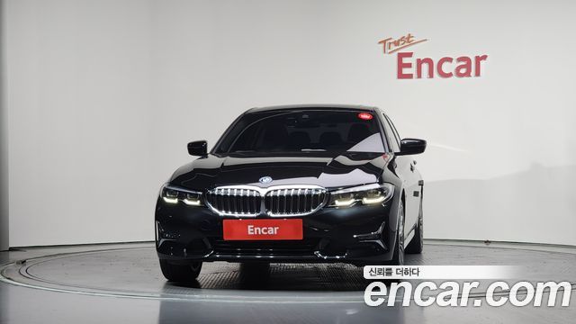 BMW 3-Series G20 320e Luxury - фото 2