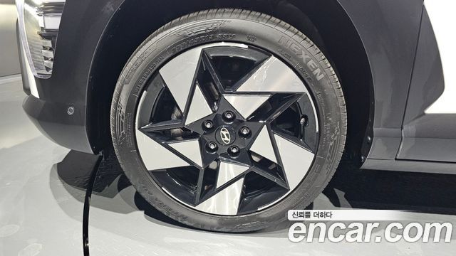 Hyundai Kona SX2 Gasoline 1.6 Turbo 2WD Inspiration - фото 3