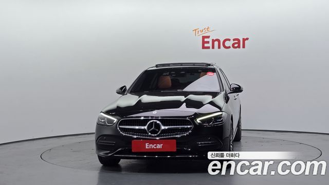 Mercedes-Benz C-Class W206 C200 Avantgarde - фото 2