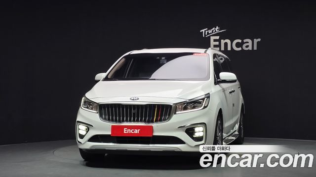 Kia Carnival Новый 9-Seater Prstige - фото 1