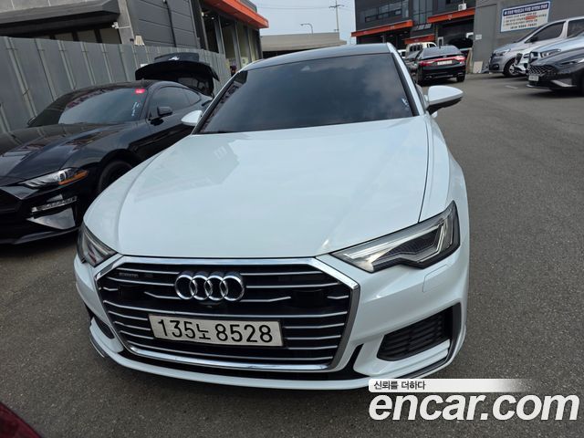 Audi A6 C8 40 TDI Quattro Premium - фото 0