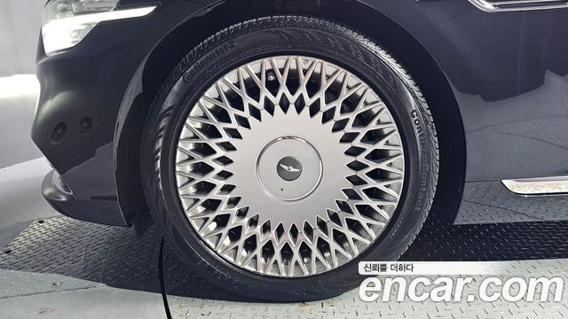 Genesis G90 5.0 AWD Prestige - фото 4