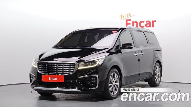 Kia Carnival Новый 9-Seater Luxury - фото 0