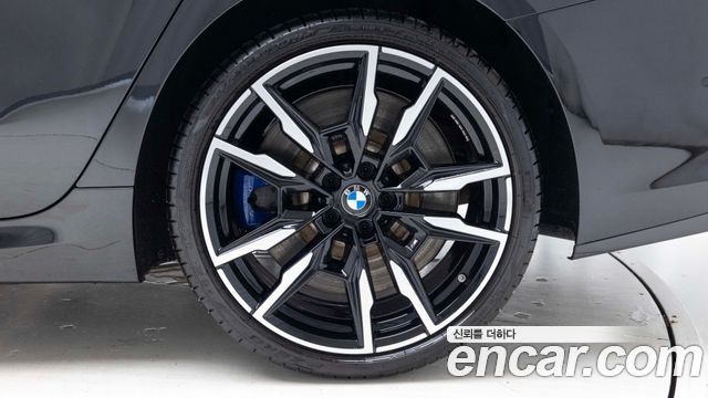 BMW 8-Series G15 M850i xDrive Gran Coupe - фото 4