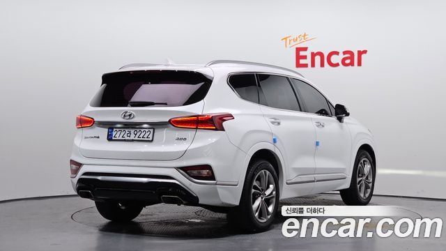 Hyundai Santafe TM Diesel 2.0 2WD Inspiration - фото 1