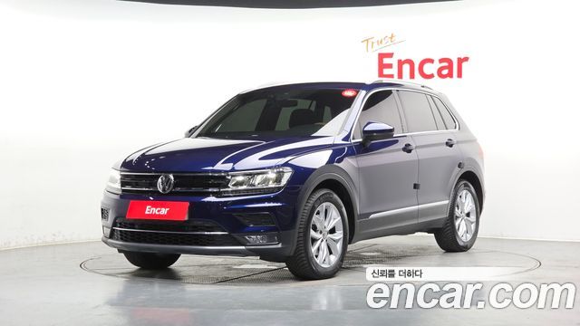 Volkswagen Tiguan 2-го поколения 2.0 TDI Premium - фото 0