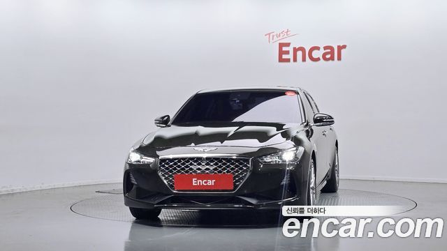 Genesis G70 2.0T Elite - фото 2