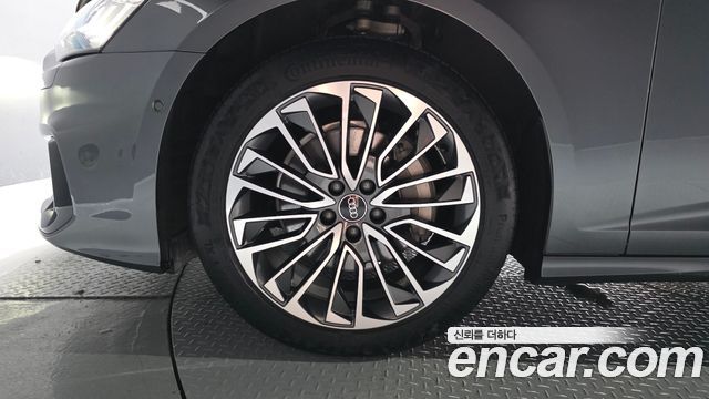Audi A6 C8 45 TFSI Quattro Premium - фото 4