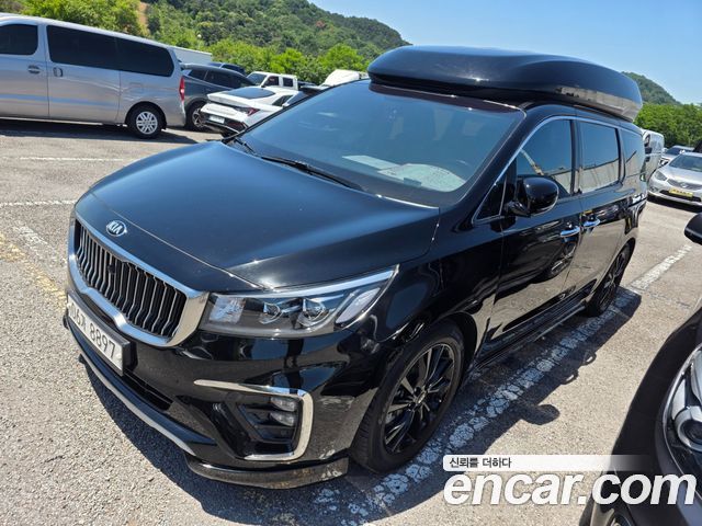 Kia Carnival Новый 9-Seater Hi-Limousine Prestige Hiroof - фото 0