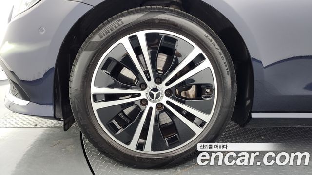 Mercedes-Benz E-Class W213 E250 Avantgarde - фото 4