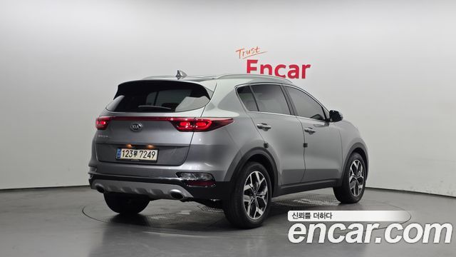 Kia Sportage Diesel 2.0 2WD Prestige - фото 1