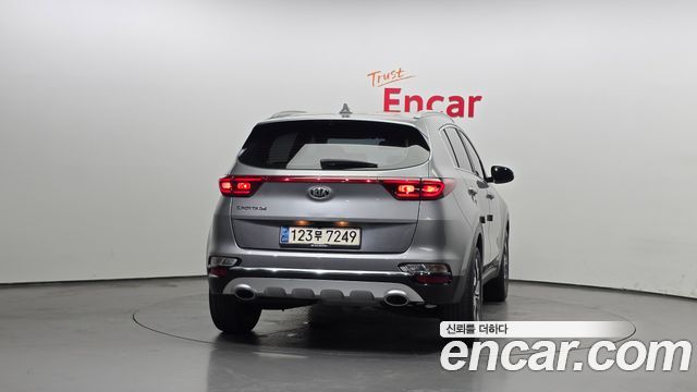 Kia Sportage Diesel 2.0 2WD Prestige - фото 3