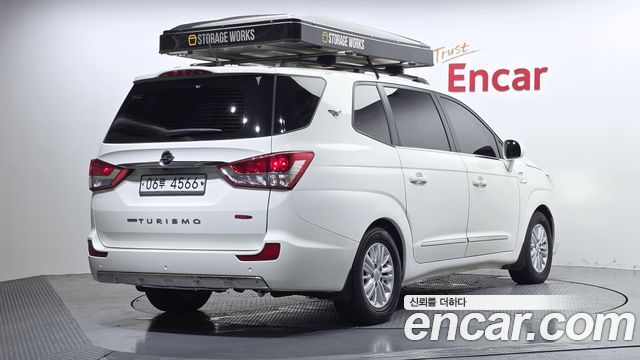 SsangYong Korando 4WD TX 9-seater - фото 1