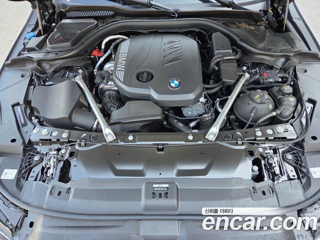 BMW 5-Series G60 523d xDrive M Sport - фото 0