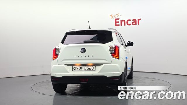SsangYong Tivoli Gasoline 1.5 2WD V3 - фото 3