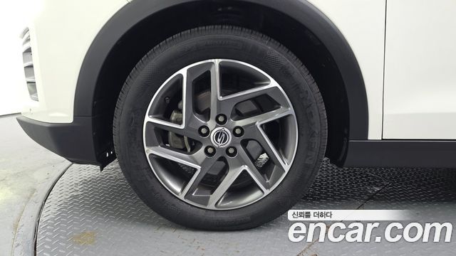SsangYong Tivoli Gasoline 1.5 2WD V3 - фото 4