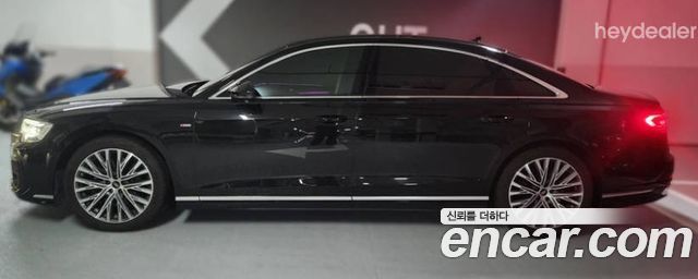 Audi A8 D5 55 TFSI Quattro Premium LWB - фото 2