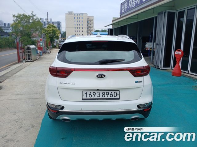Kia Sportage Diesel 2.0 2WD Prestige - фото 3