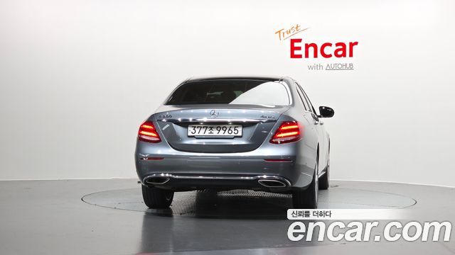 Mercedes-Benz E-Class W213 E300 4MATIC Exclusive - фото 3
