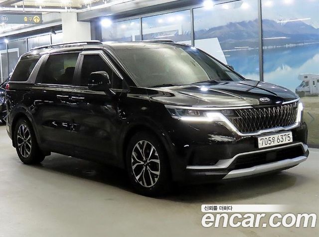 Kia Carnival 4-го поколения 11-Seater Prestige - фото 0