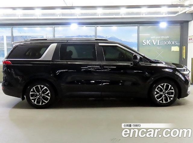 Kia Carnival 4-го поколения 11-Seater Prestige - фото 2