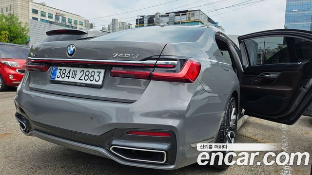 BMW 7-Series G11 740Li xDrive M Sport Package - фото 1