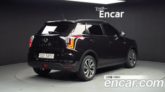 SsangYong Tivoli Gasoline 1.5 2WD V7 - фото 1