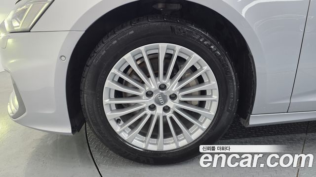 Audi A6 C8 45 TFSI Premium - фото 4