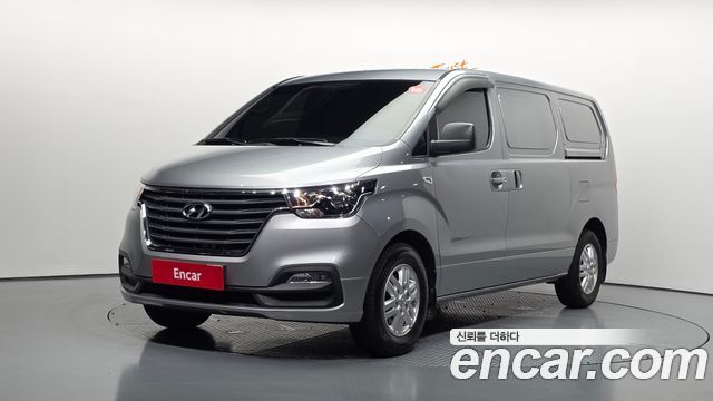 Hyundai Starex Новый Van 3-Seater Smart - фото 0