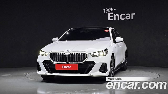 BMW 5-Series G60 520i M Sport - фото 2