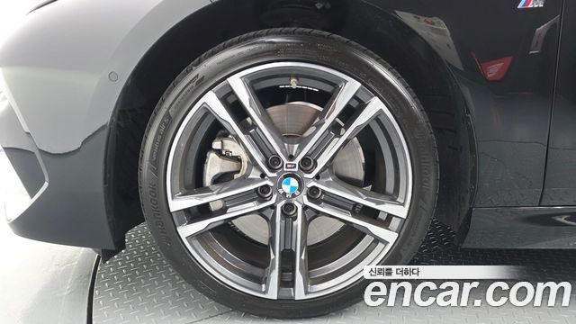 BMW 2-Series F44 220i M Sports - фото 4