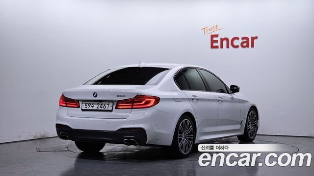 BMW 5-Series G30 530i M Sport Package Plus - фото 1