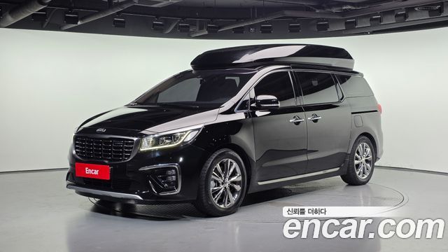 Kia Carnival Новый 9-Seater Hi-Limousine Prestige - фото 0
