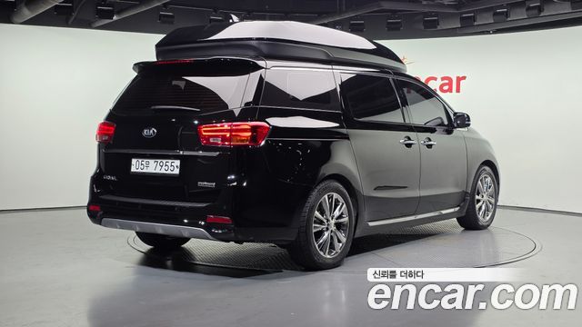 Kia Carnival Новый 9-Seater Hi-Limousine Prestige - фото 1