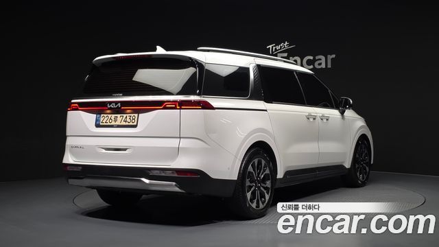 Kia Carnival 4-го поколения 7-Seater Signature - фото 1