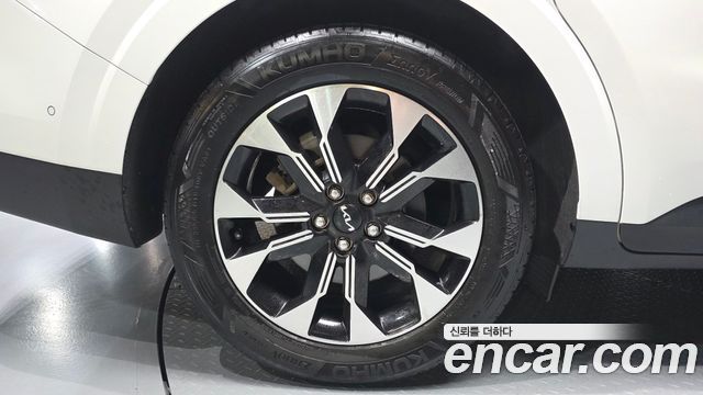 Kia Carnival 4-го поколения 7-Seater Signature - фото 4