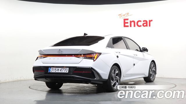 Hyundai Avante Новый CN7, гибрид Inspiration - фото 1