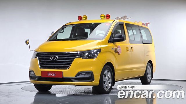 Hyundai Starex Новый School Bus - фото 0