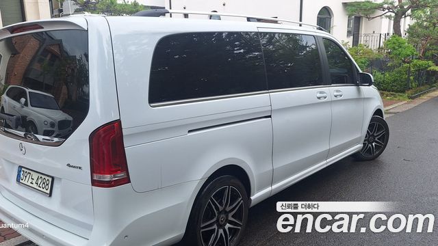 Mercedes-Benz V-Class V300 CDI W447 - фото 1