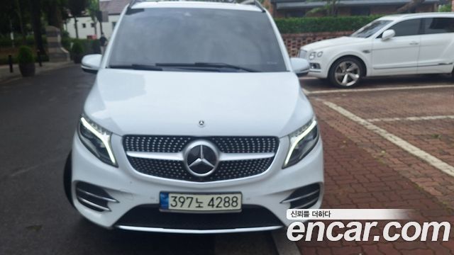 Mercedes-Benz V-Class V300 CDI W447 - фото 2