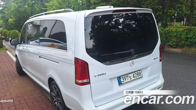 Mercedes-Benz V-Class V300 CDI W447 - фото 3