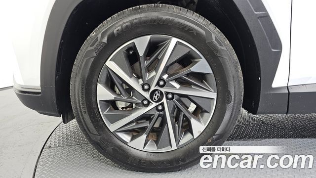 Hyundai Tucson NX4 Gasoline 1.6 Turbo 2WD Premium - фото 4