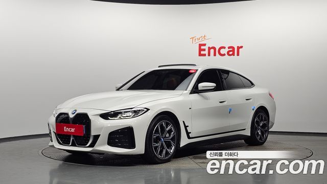 BMW i4 eDrive40 M Sports - фото 0