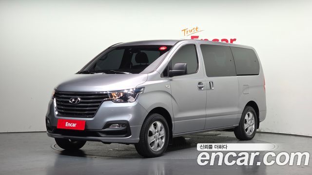 Hyundai Starex Новый 4WD Wagon 11-Seater Smart - фото 0