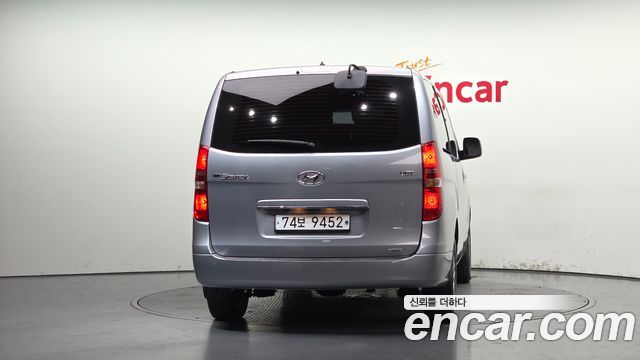 Hyundai Starex Новый 4WD Wagon 11-Seater Smart - фото 3