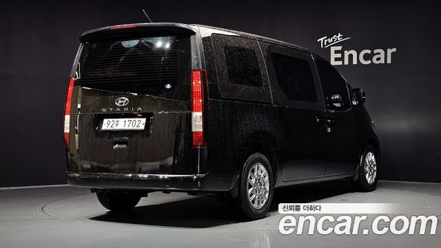 Hyundai Staria Cargo 3-Seater Modern - фото 1