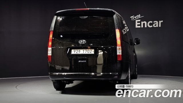 Hyundai Staria Cargo 3-Seater Modern - фото 3