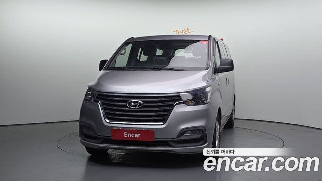 Hyundai Starex Новый Wagon 12-Seater Smart - фото 2
